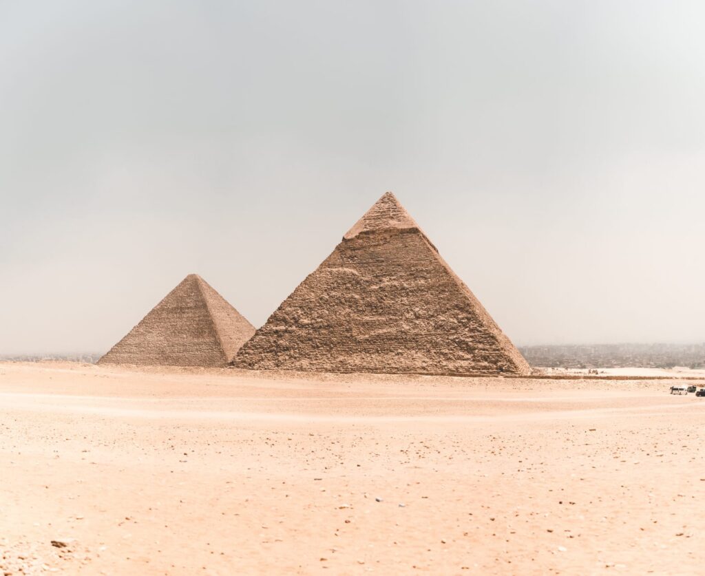 Image Keyphrase: Out of 7 images on this page, 7 have alt attributes with words from your keyphrase or synonyms. That's a bit much. Only include the keyphrase or its synonyms when it really fits the image.