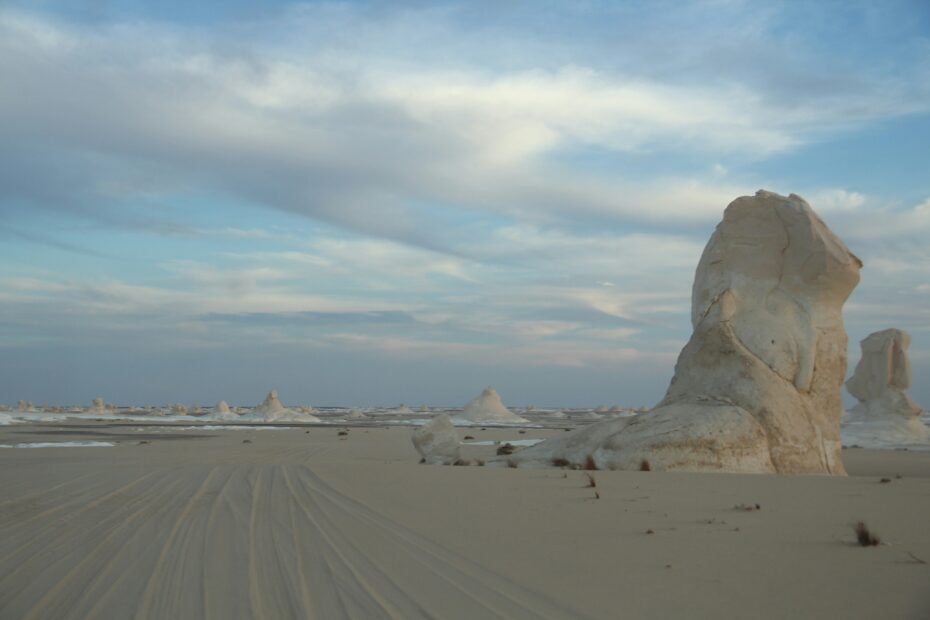 Bahariya And Dakhla Oasis