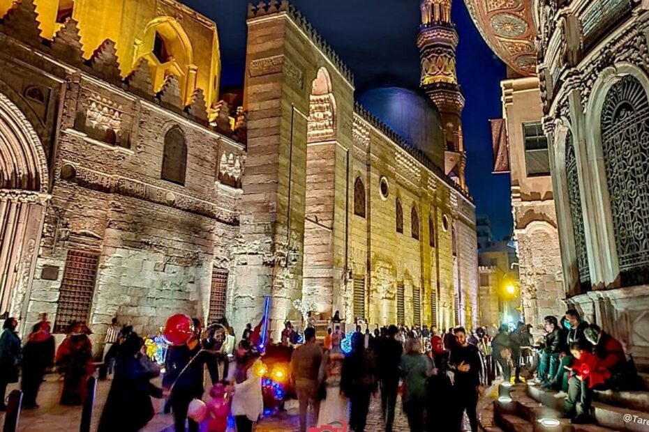 Al-Muizz Street