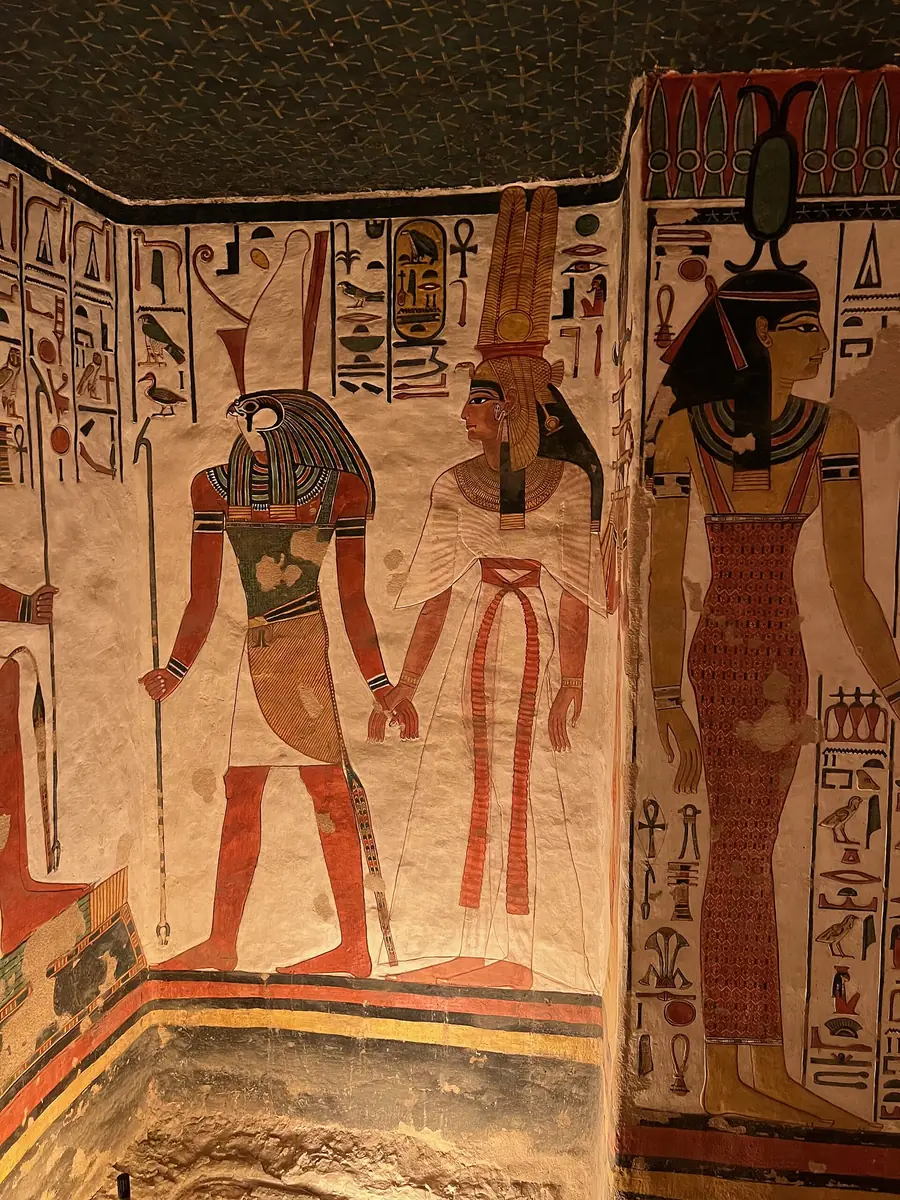 Nefertari paintings